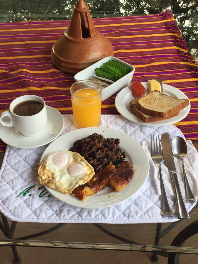 Airport Rio Segundo Studio Bed & Breakfast Alajuela Exterior photo
